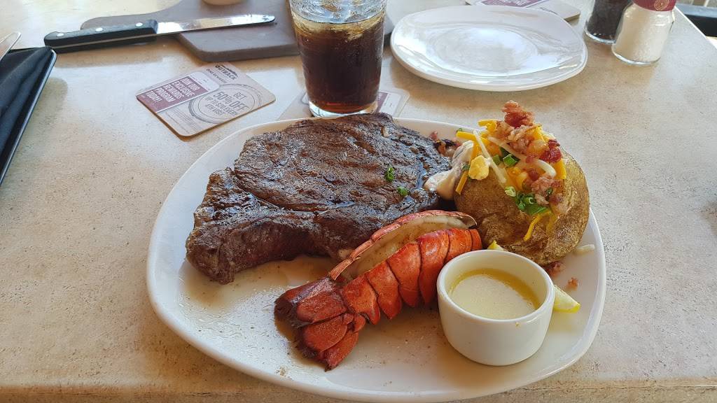 Outback Steakhouse | restaurant | 2485 Vista Way, Oceanside, CA 92054, USA | 7607548825 OR +1 760-754-8825