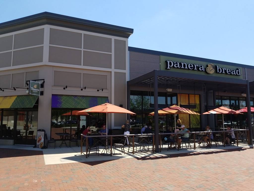 MarketStreet Lynnfield | shopping mall | 600 Market St, Lynnfield, MA 01940, USA | 7814845400 OR +1 781-484-5400