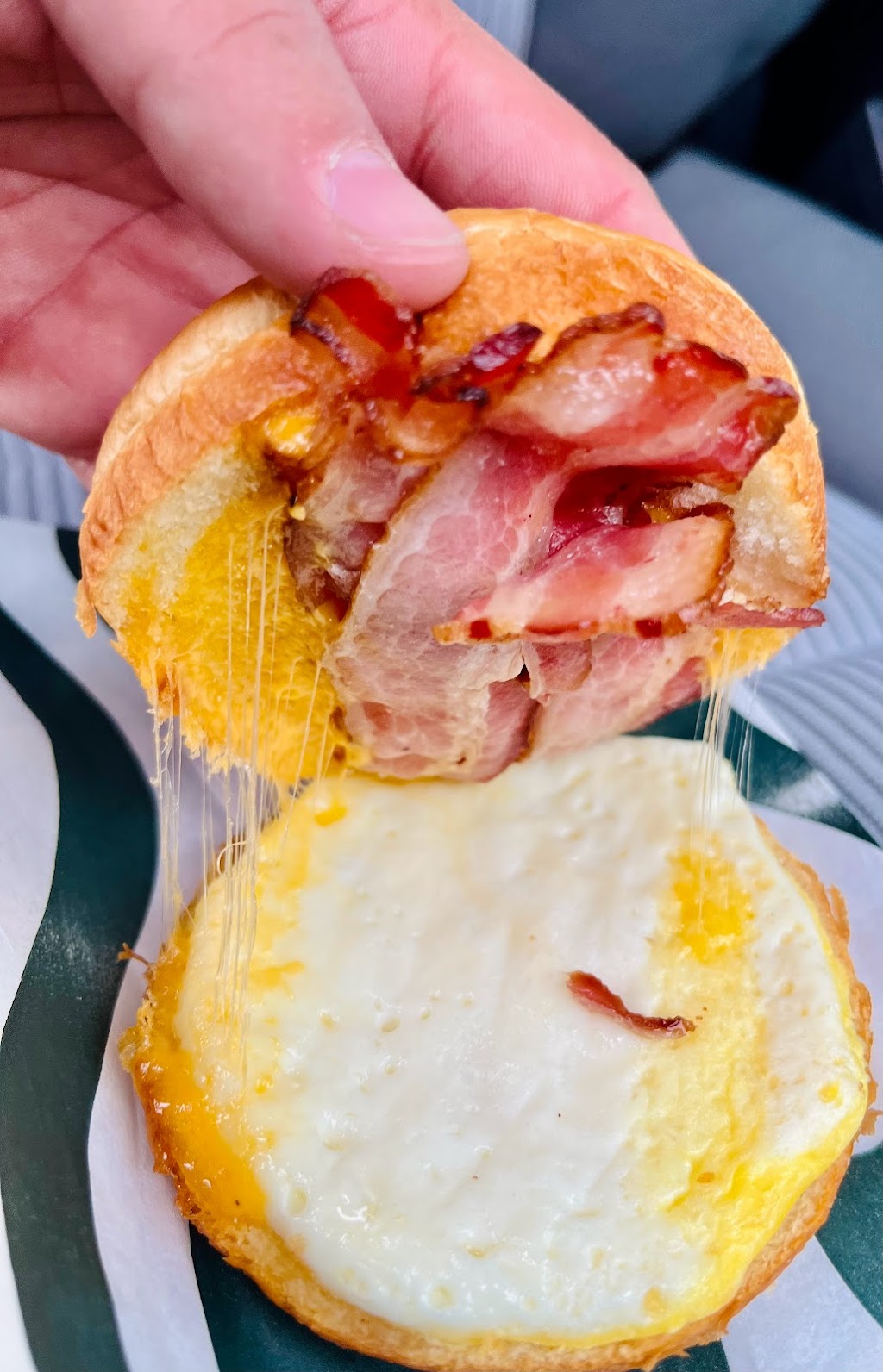 Starbucks | cafe | 6015-A N Mesa St, El Paso, TX 79912, USA | 9155816002 OR +1 915-581-6002