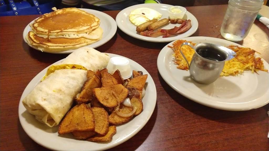 The Buttered Biscuit Restaurant And Bar | restaurant | 9801 219th Ave Ct E, Bonney Lake, WA 98391, USA | 2538624441 OR +1 253-862-4441