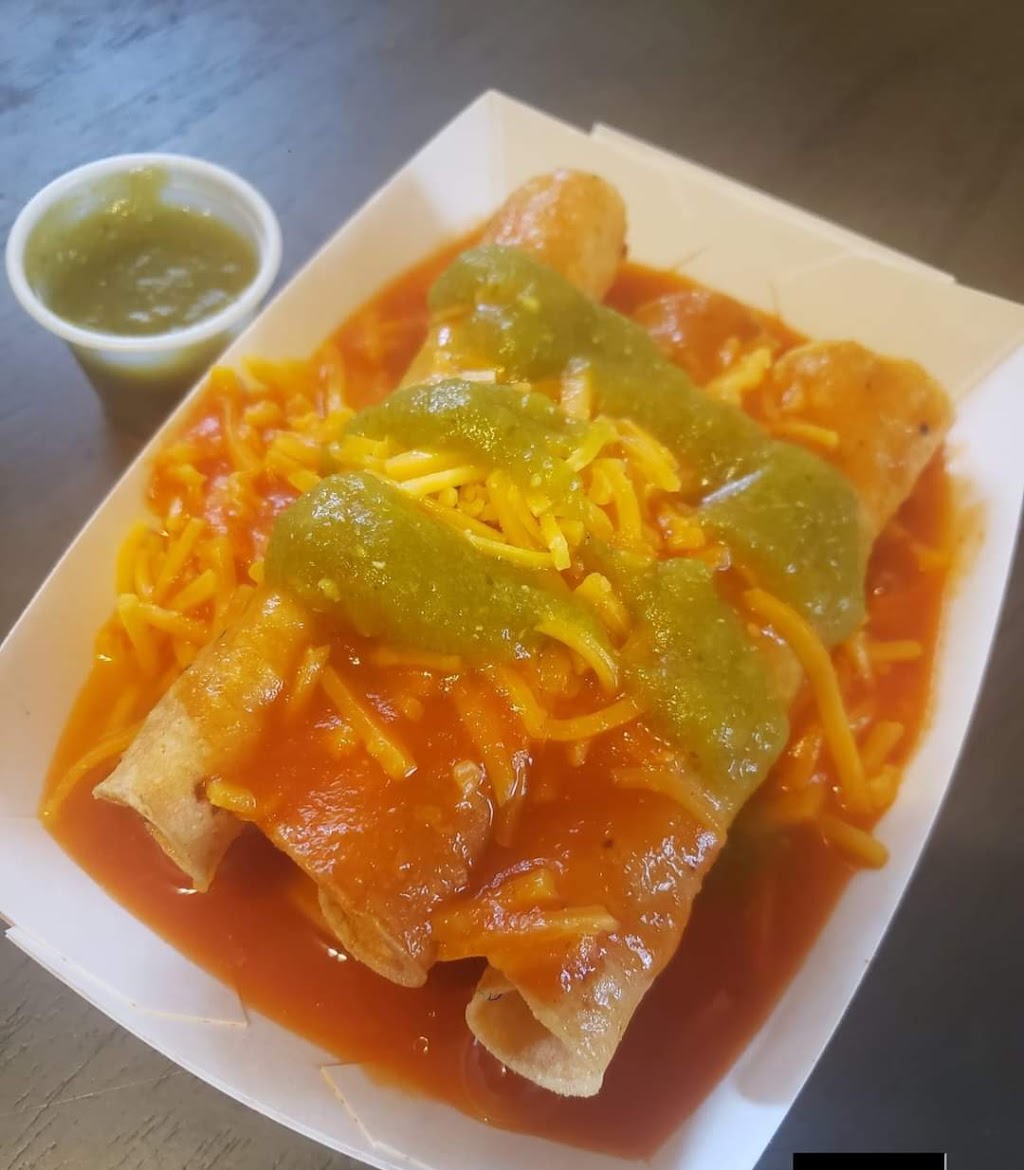 Gorditas Pat | restaurant | 538 E Pancake Blvd, Liberal, KS 67901, USA | 6203099086 OR +1 620-309-9086