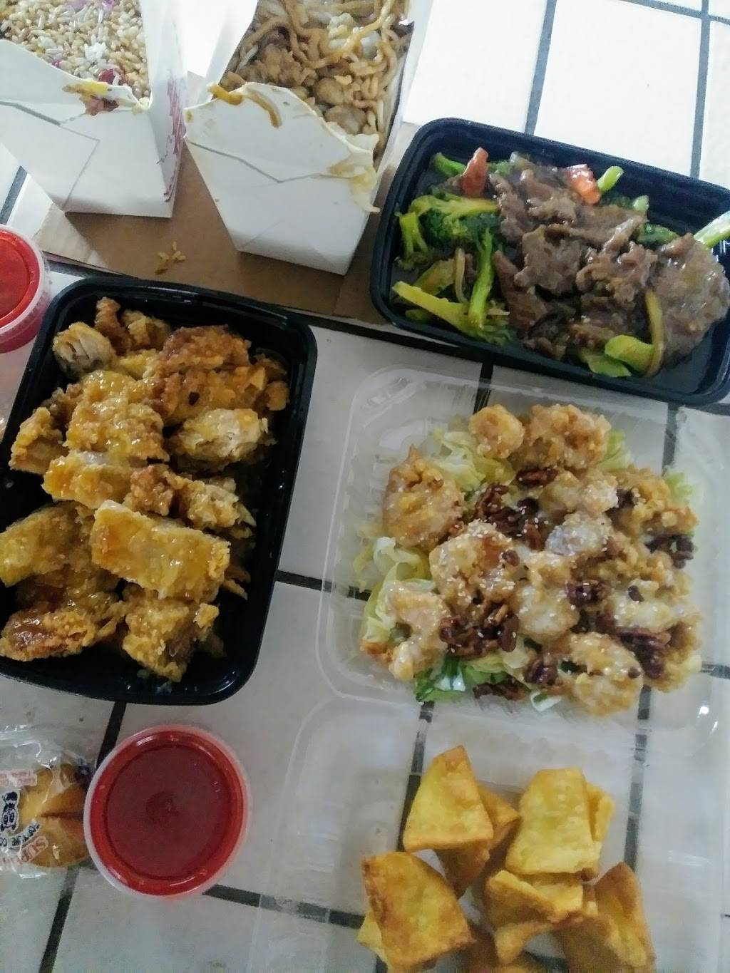 Sun-Ly Chinese Restaurant | restaurant | 1075 Tully Rd #28, San Jose, CA 95122, USA | 4082958566 OR +1 408-295-8566