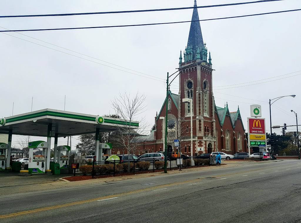 BP | restaurant | 1841 W Devon Ave, Chicago, IL 60660, USA | 7733383911 OR +1 773-338-3911