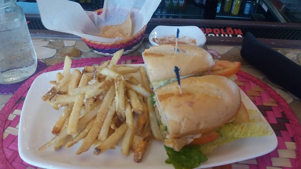 2Mesa Mexican Eatery | restaurant | 4110 W Martin Dr, Milwaukee, WI 53208, USA | 4148081594 OR +1 414-808-1594