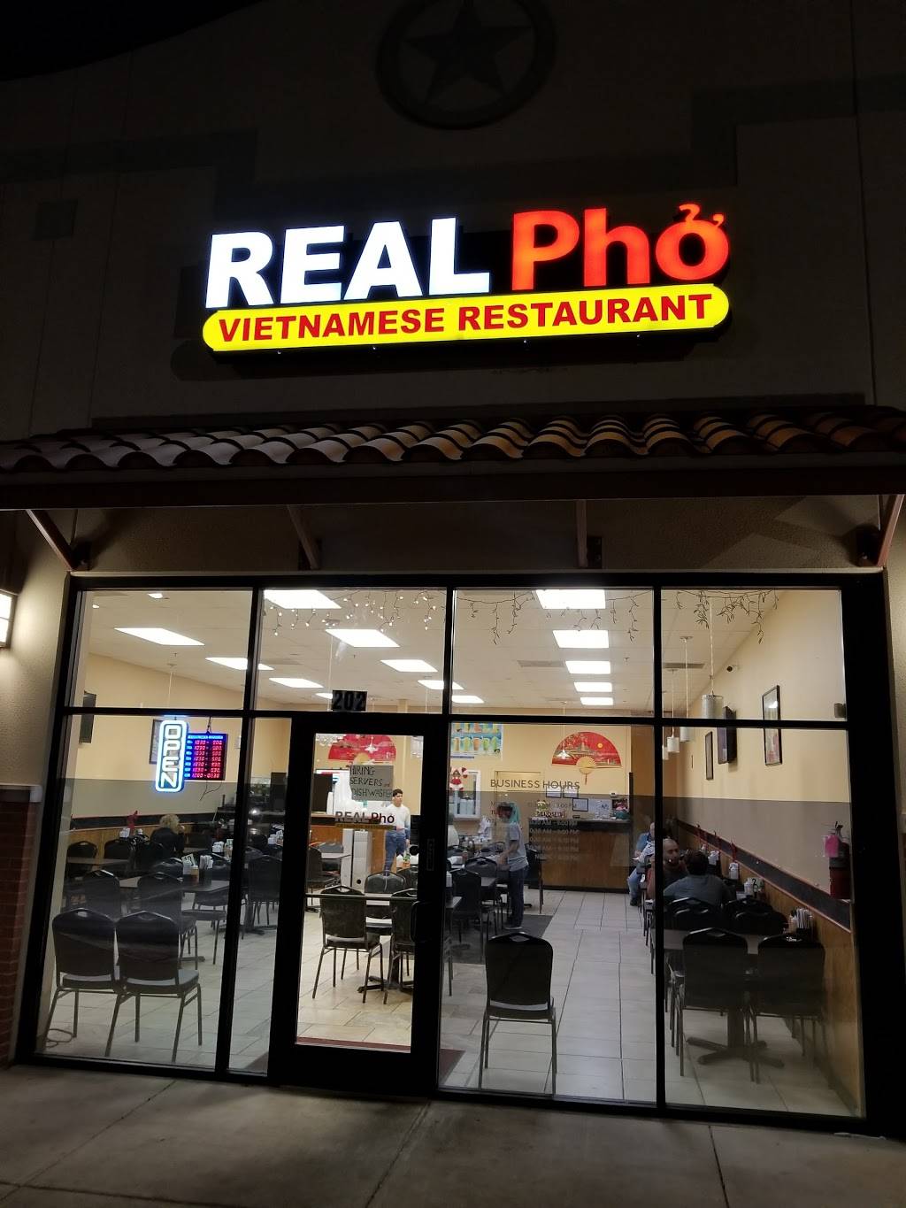 Realpho | restaurant | 11223 Potranco Rd #202, San Antonio, TX 78253, USA | 2103908056 OR +1 210-390-8056