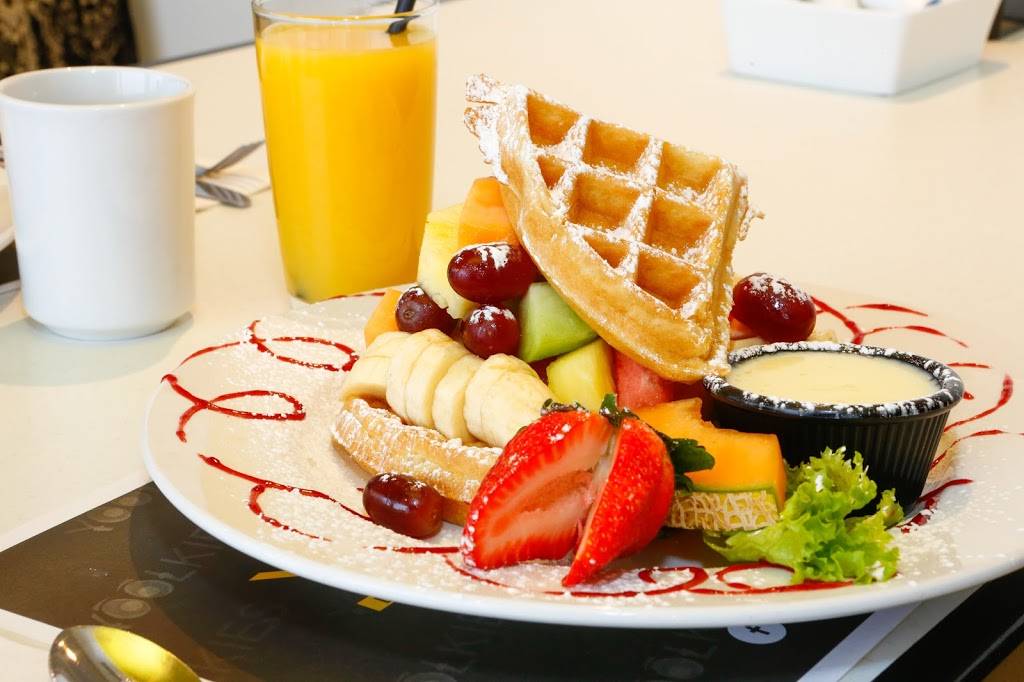 Yoolkies | restaurant | 4701C Boul Saint-Jean, Dollard-des-Ormeaux, QC H9H 2A7, Canada | 5146751550 OR +1 514-675-1550