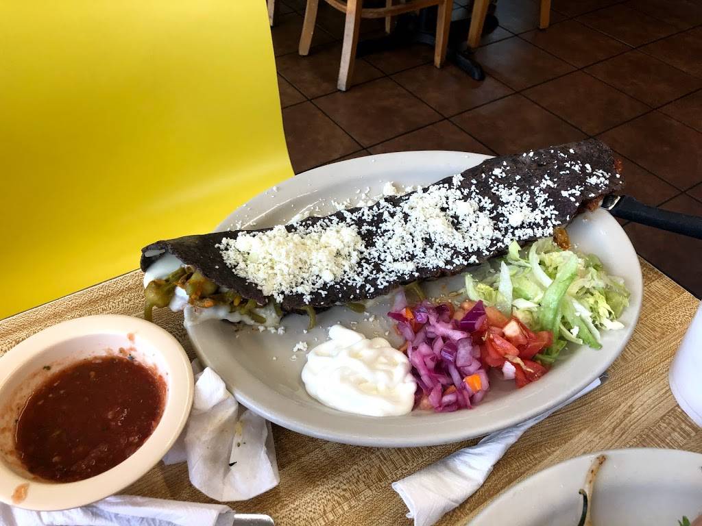 la Capital del Sabor | restaurant | 502 Bandera Rd, San Antonio, TX 78228, USA | 2102008901 OR +1 210-200-8901