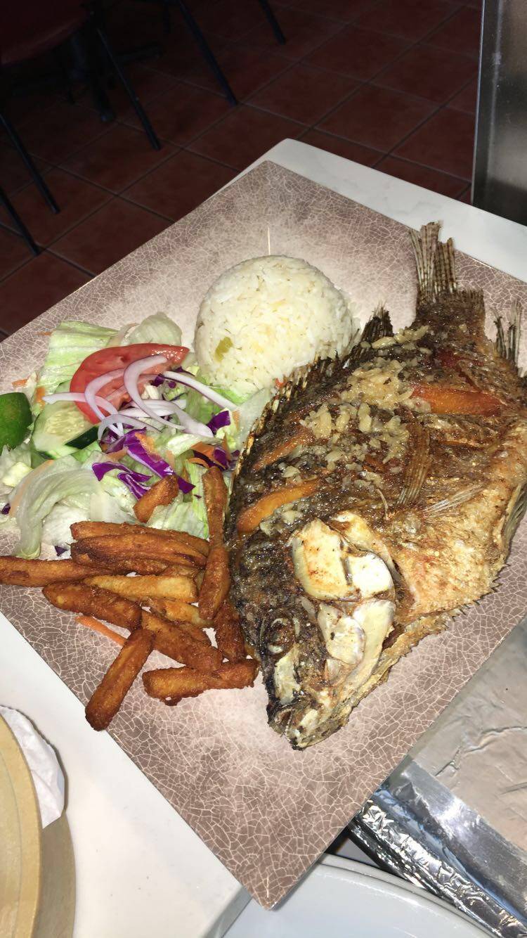 El Puerto Mariscos & Grill | restaurant | 2752 W Lawrence Ave, Chicago, IL 60625, USA | 7739303160 OR +1 773-930-3160