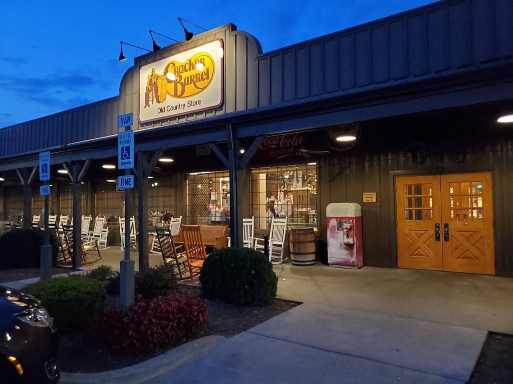Cracker Barrel Old Country Store | restaurant | 138 Chaffin Pl, Murfreesboro, TN 37129, USA | 6158934980 OR +1 615-893-4980