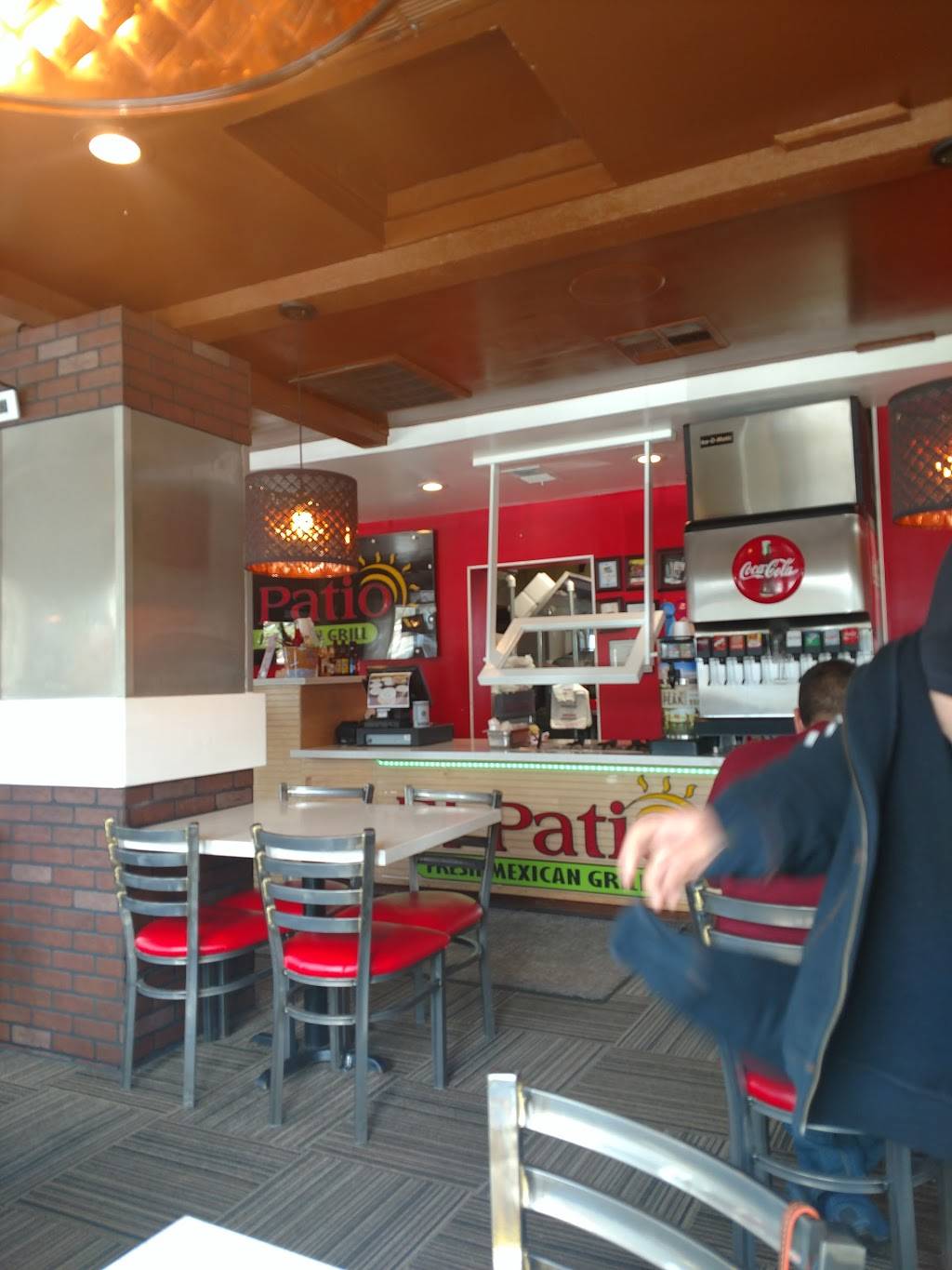 El Patio | restaurant | 1016 E Gibson Rd, Woodland, CA 95695, USA | 5306619000 OR +1 530-661-9000