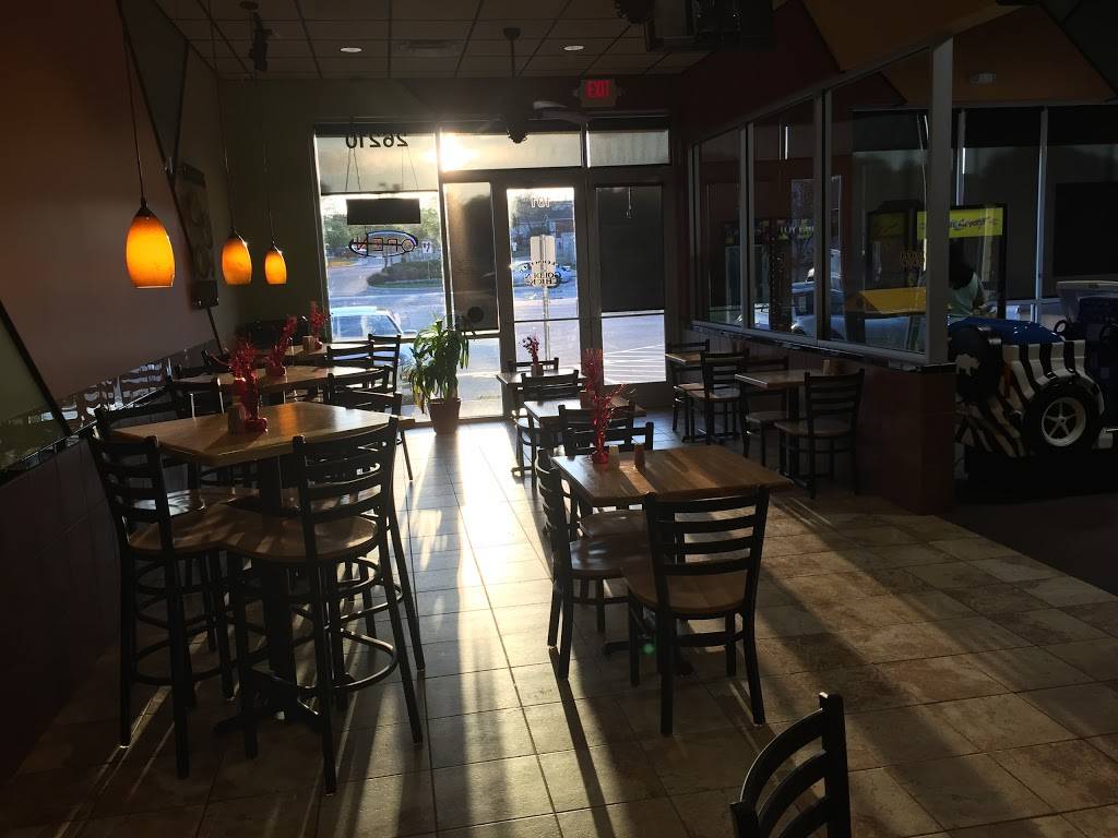 Golden Chick | meal takeaway | 26210 Canyon Golf Rd, San Antonio, TX 78260, USA | 2104819098 OR +1 210-481-9098