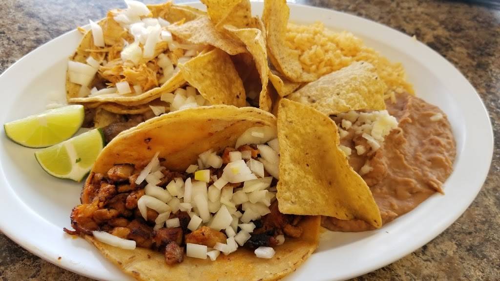 Sabroso Burrito | restaurant | 704 E Higgins Rd, Schaumburg, IL 60173, USA | 8478840498 OR +1 847-884-0498