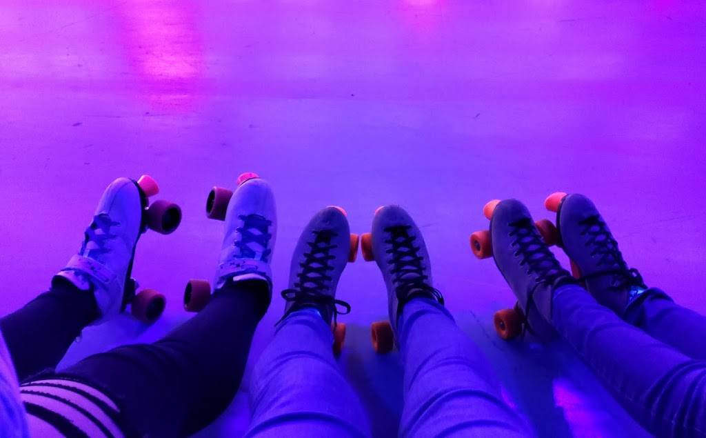 Smoky Mountain Sk8way | restaurant | 19025 Great Smoky Mountains Expy, Waynesville, NC 28786, USA | 8282469124 OR +1 828-246-9124