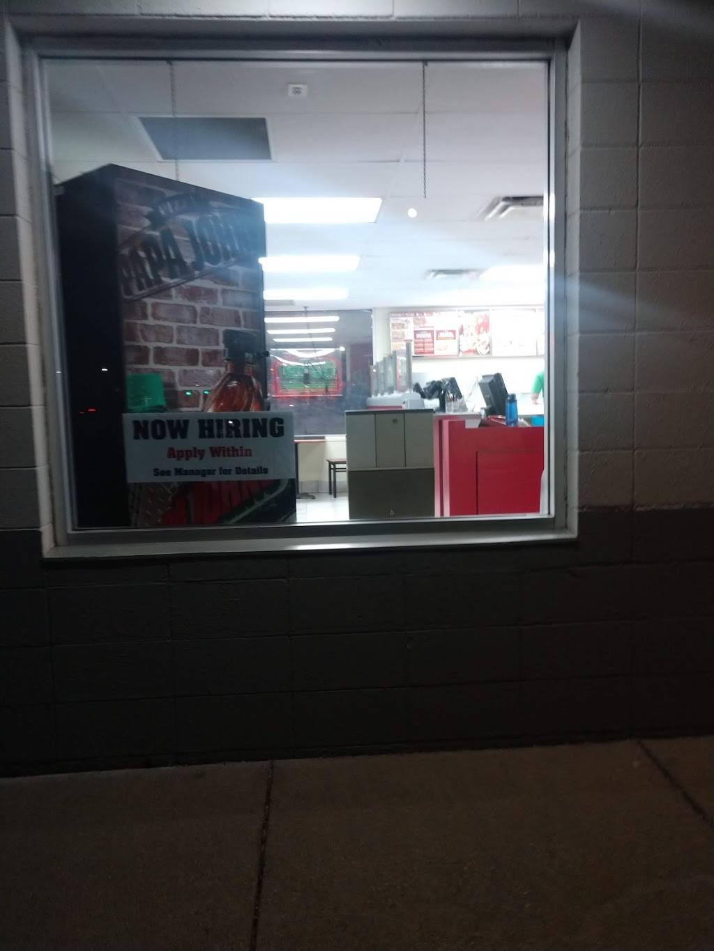 Papa Johns Pizza | restaurant | 6325 Douglas Ave, Des Moines, IA 50322, USA | 5153314949 OR +1 515-331-4949