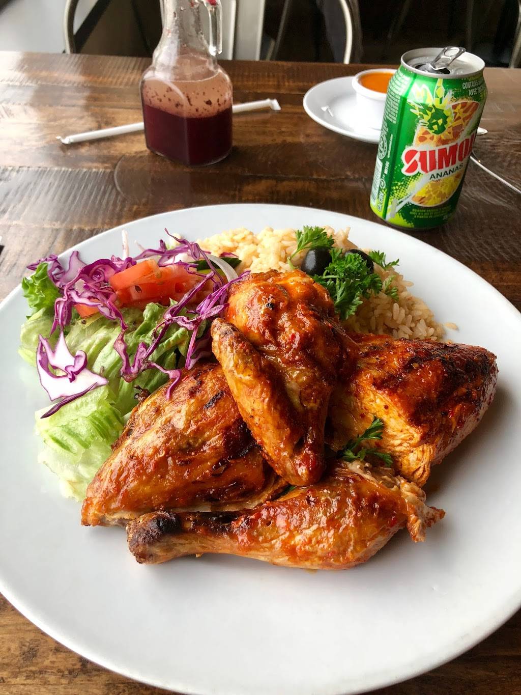 Churrasqueira Red Rooster Portuguese BBQ- bathurst | restaurant | 975 Major MacKenzie Dr W #1, Maple, ON L6A 4P8, Canada | 9054170075 OR +1 905-417-0075