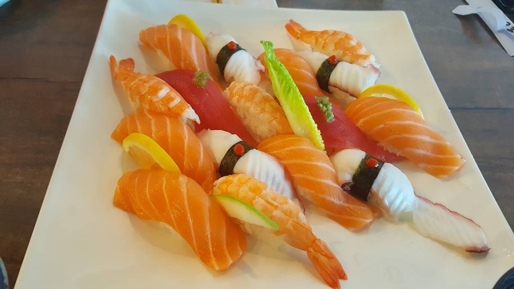 Niya | restaurant | 5910 Warner Ave, Huntington Beach, CA 92649, USA | 7143779842 OR +1 714-377-9842