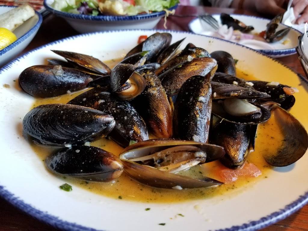 Red Lobster | restaurant | 8330 Mira Mesa Blvd, San Diego, CA 92126, USA | 8585493557 OR +1 858-549-3557