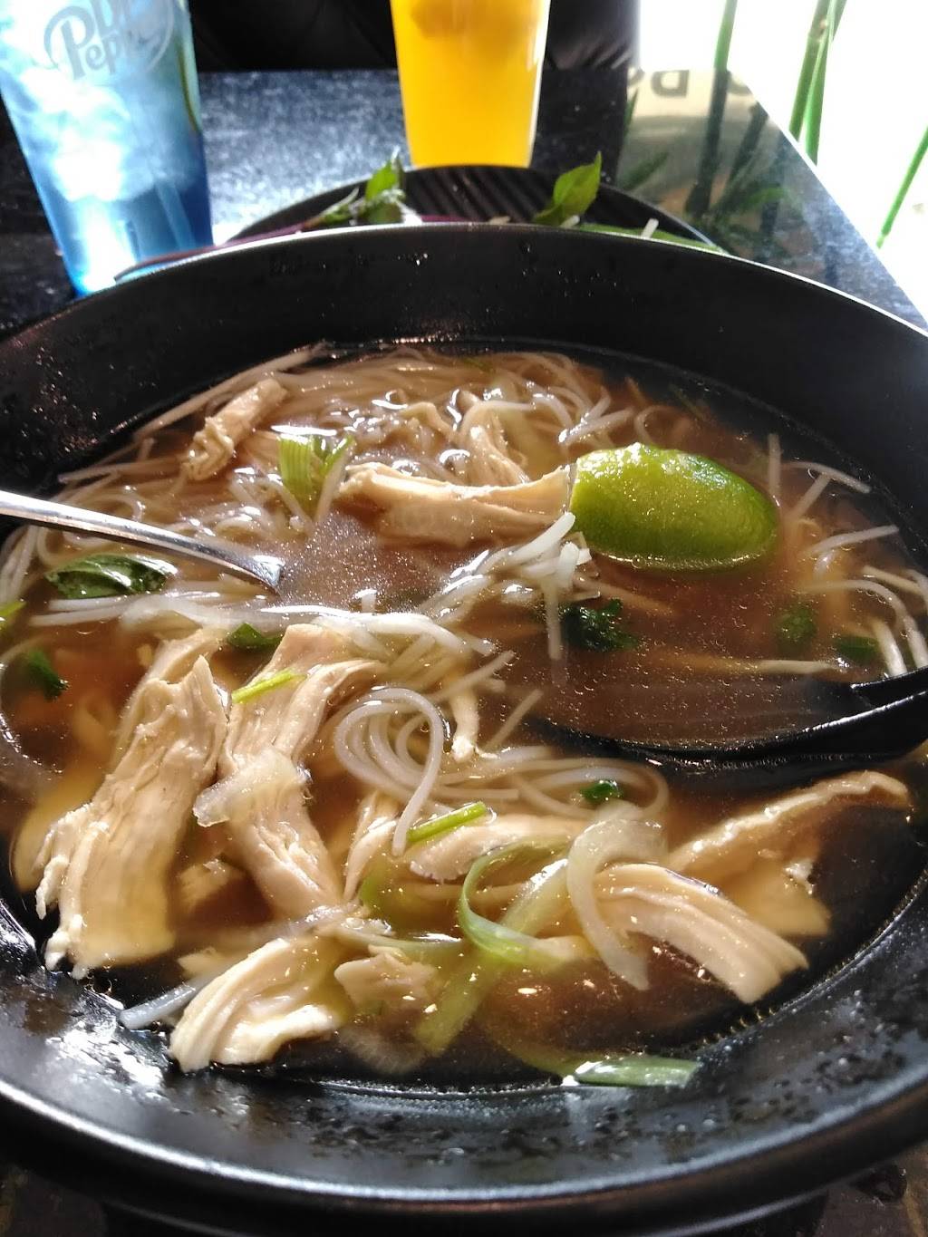 PT PHO Express | restaurant | 702 W Camelback Rd, Phoenix, AZ 85013, USA | 6023587037 OR +1 602-358-7037