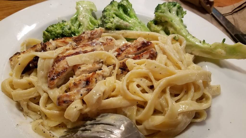 Applebees Grill + Bar | restaurant | 7250 Valley Creek Plaza, Woodbury, MN 55125, USA | 6517318321 OR +1 651-731-8321