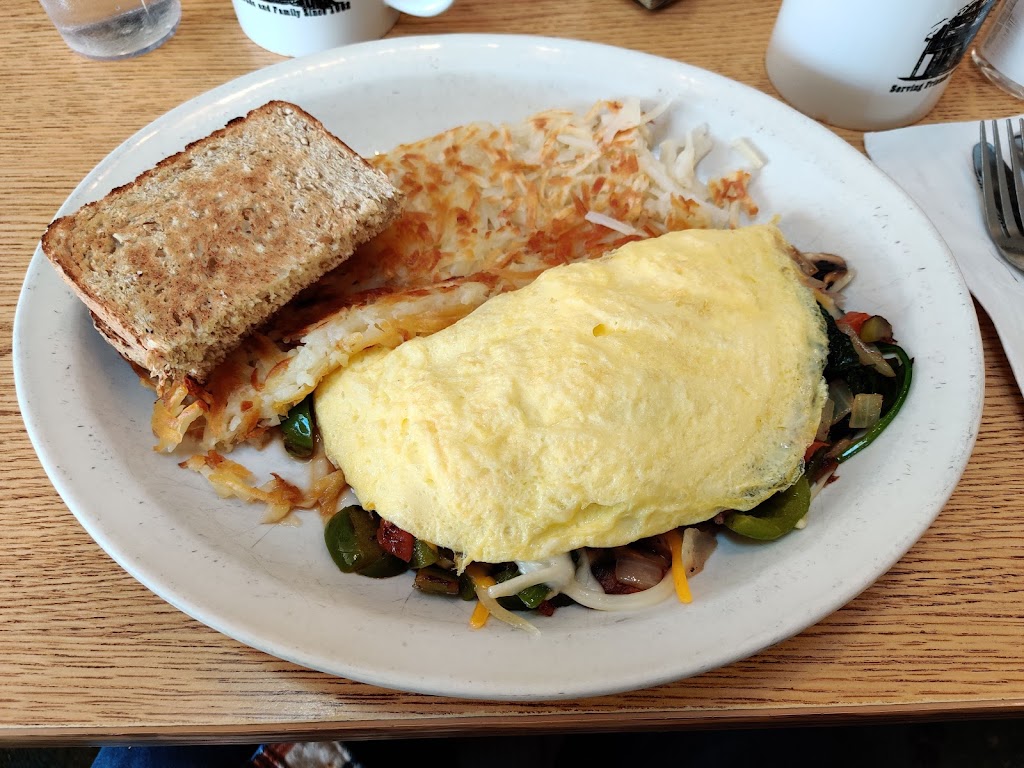 Black Diamond Bakery & Deli | bakery | 32805 Railroad Ave, Black Diamond, WA 98010, USA | 3608862235 OR +1 360-886-2235