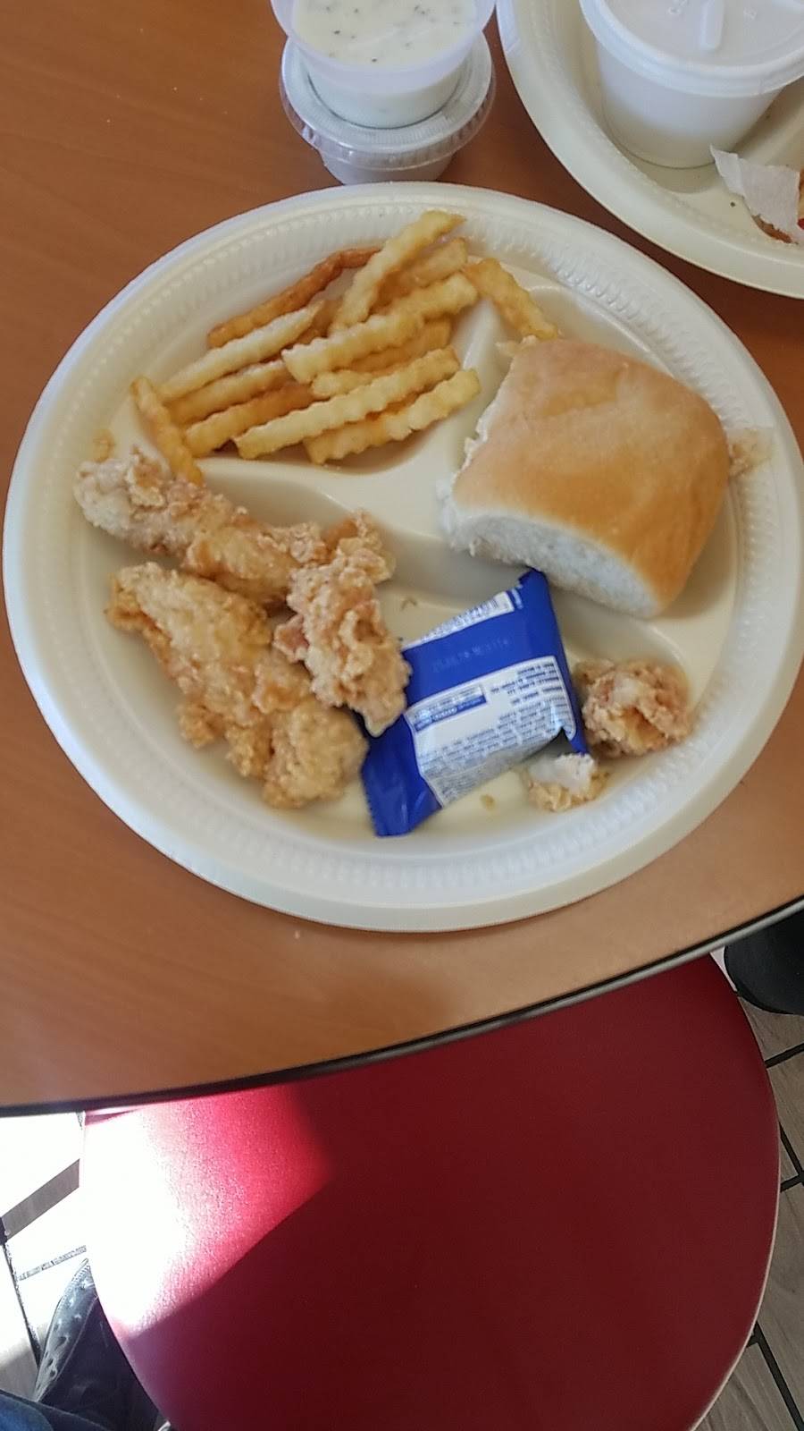 Bushs Chicken | restaurant | 2311 Marketplace Dr, Waco, TX 76704, USA | 2546629947 OR +1 254-662-9947