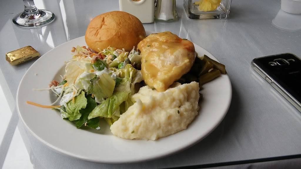 Tennessee Riverboat Company | restaurant | 300 Neyland Dr, Knoxville, TN 37902, USA | 8655257827 OR +1 865-525-7827