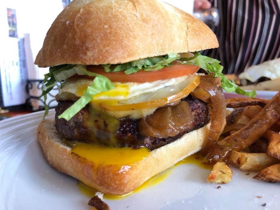 Fork In The Road | restaurant | 1821 S Fielder Rd, Arlington, TX 76013, USA | 8174593675 OR +1 817-459-3675