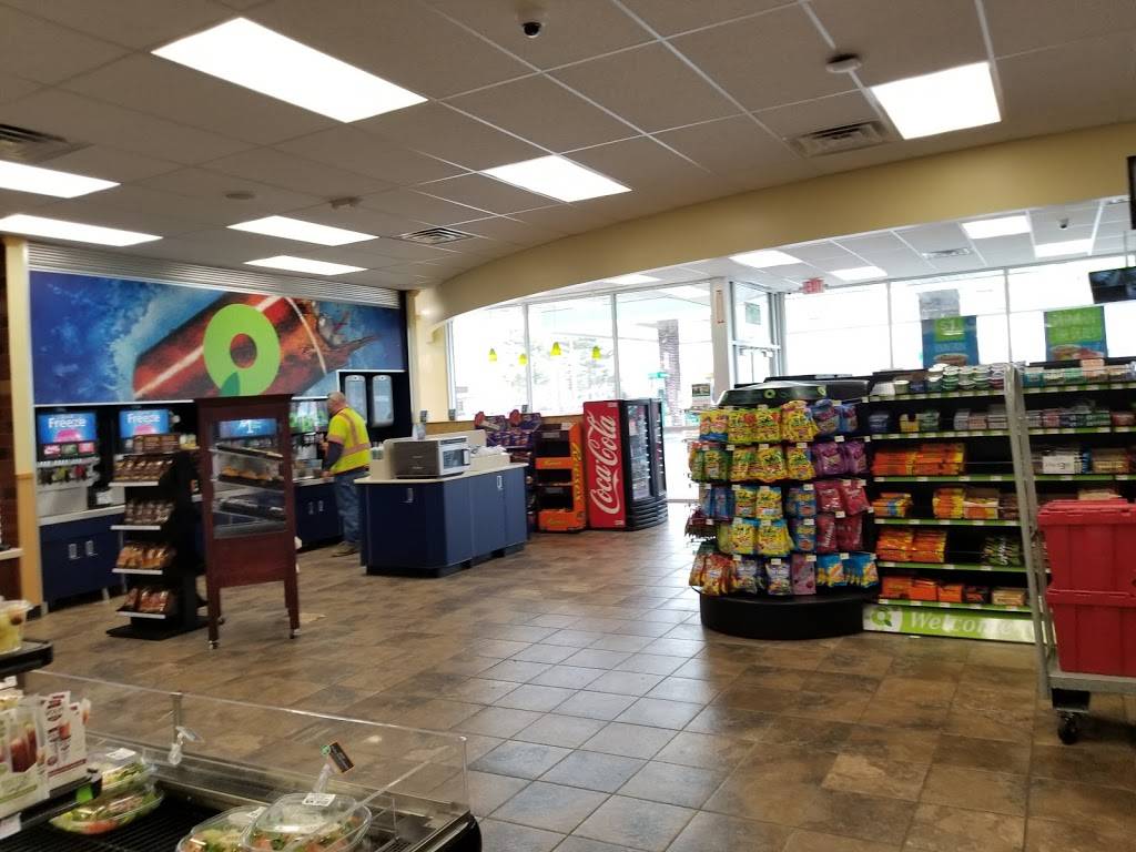 QuickChek | cafe | 1180 NJ-33, Farmingdale, NJ 07727, USA | 7329382096 OR +1 732-938-2096