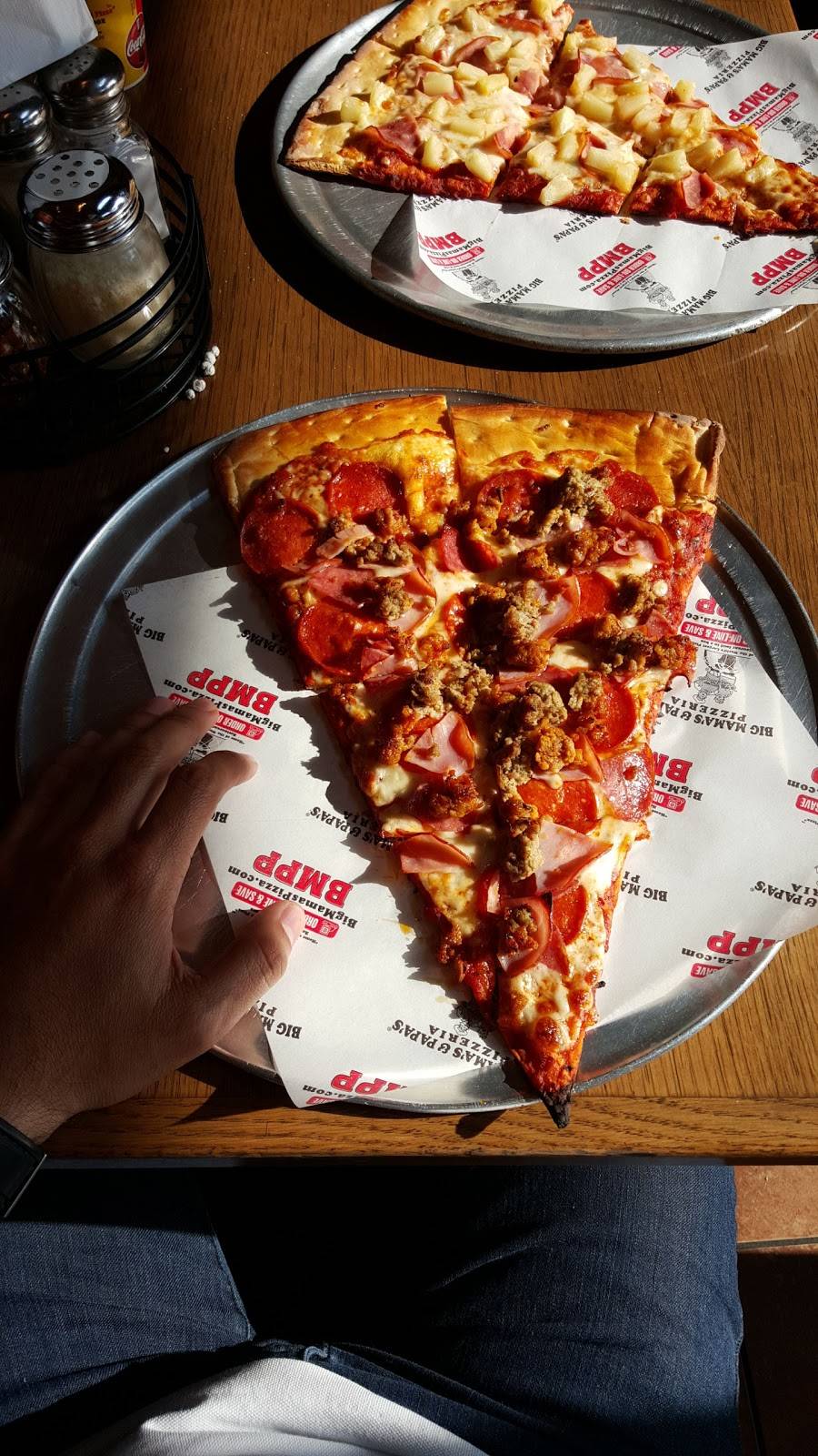 Big Mamas & Papas Pizzeria - Vermont | restaurant | 814 N Vermont Ave, Los Angeles, CA 90029, USA | 3236440003 OR +1 323-644-0003