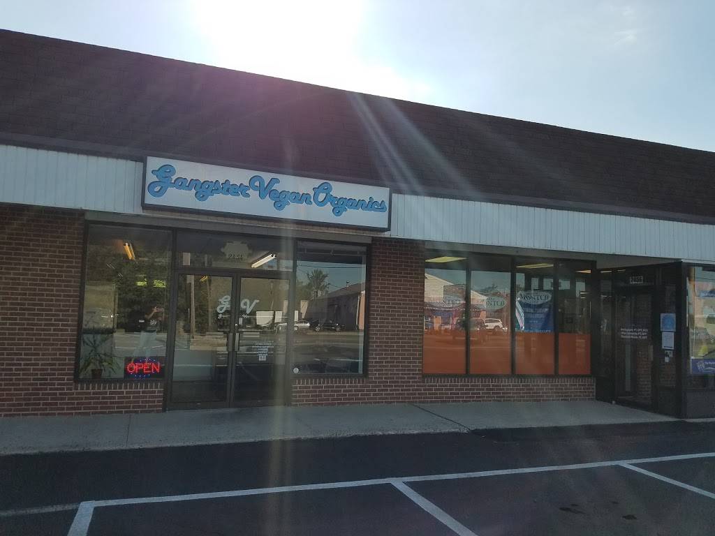 Gangster Vegan Organics | restaurant | 2454 W Main St, Norristown, PA 19403, USA | 6106301600 OR +1 610-630-1600