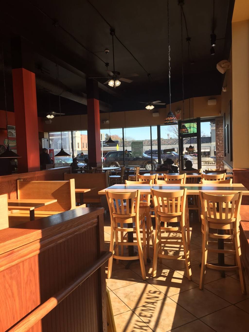 Picklemans Gourmet Cafe | meal delivery | 7442 Wornall Rd, Kansas City, MO 64114, USA | 8162145155 OR +1 816-214-5155