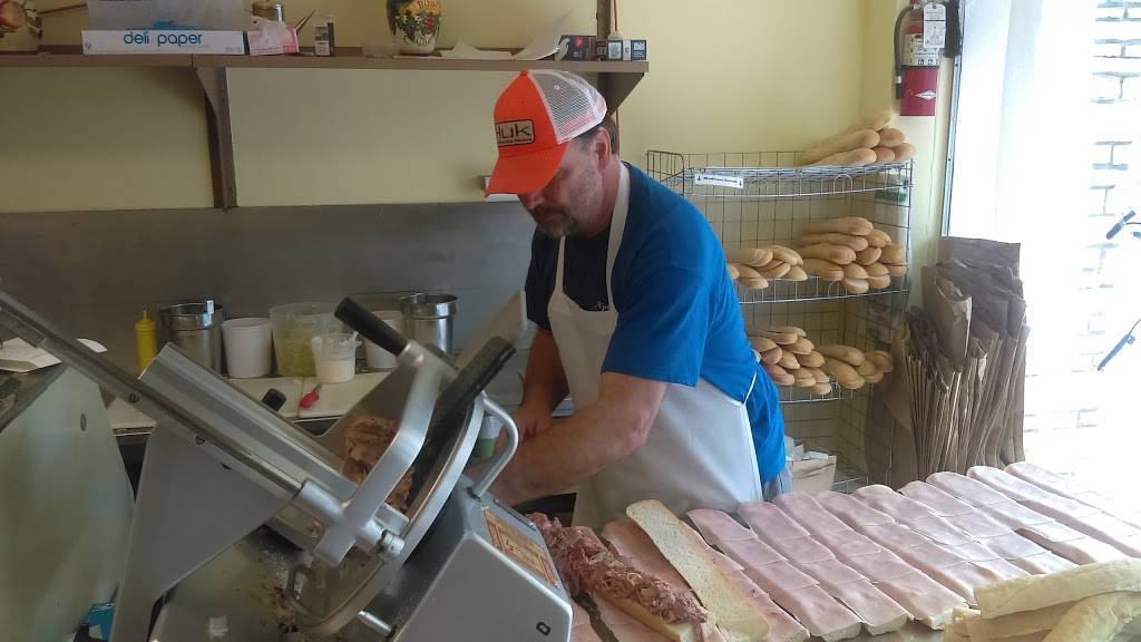 Alpine Food Shop | meal takeaway | 7538 W North Ave, Elmwood Park, IL 60707, USA | 7084533505 OR +1 708-453-3505