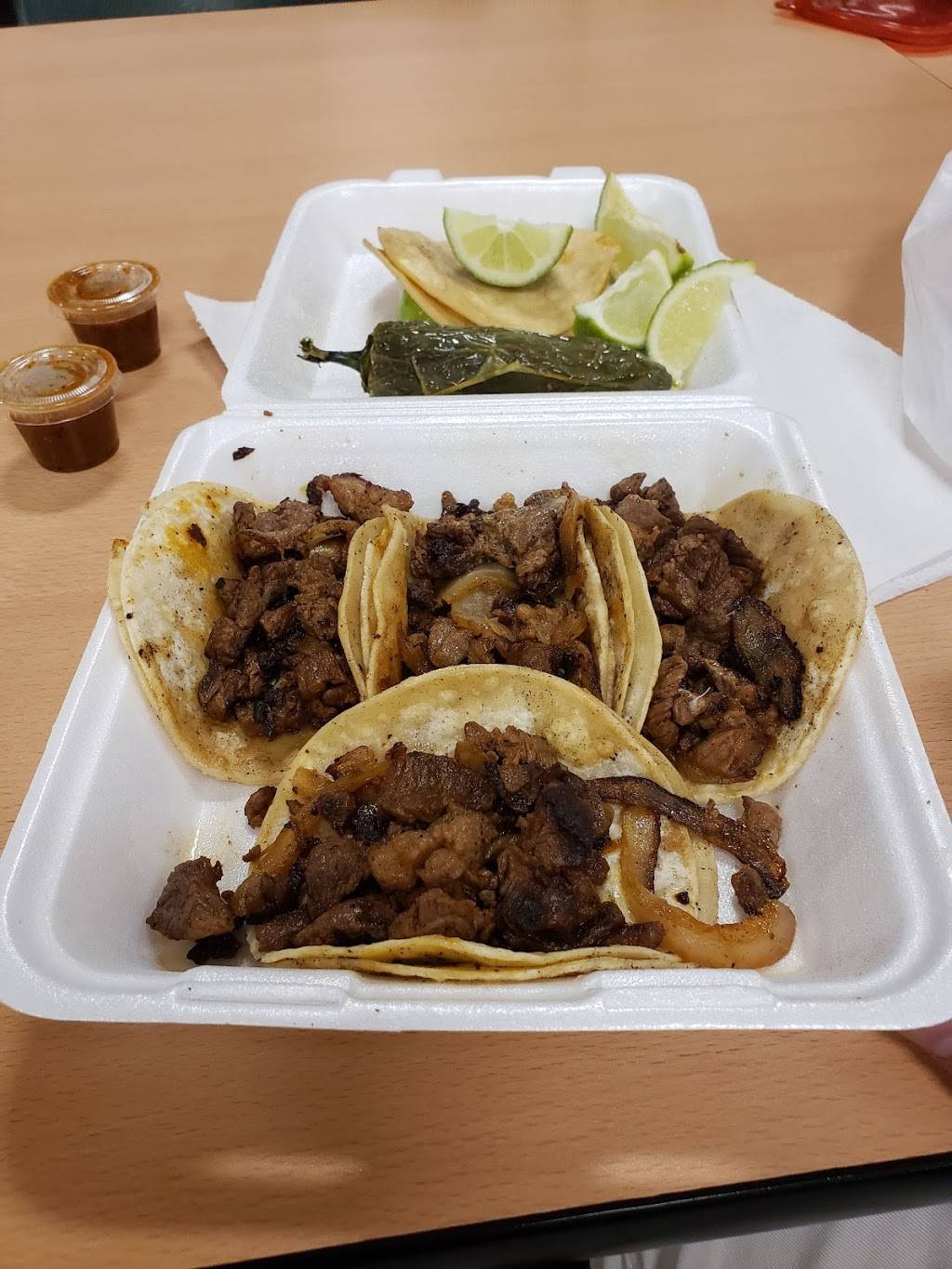 El Calor Taqueria | restaurant | 2875 S Redwood Rd, Salt Lake City, UT 84119, USA | 8019730377 OR +1 801-973-0377