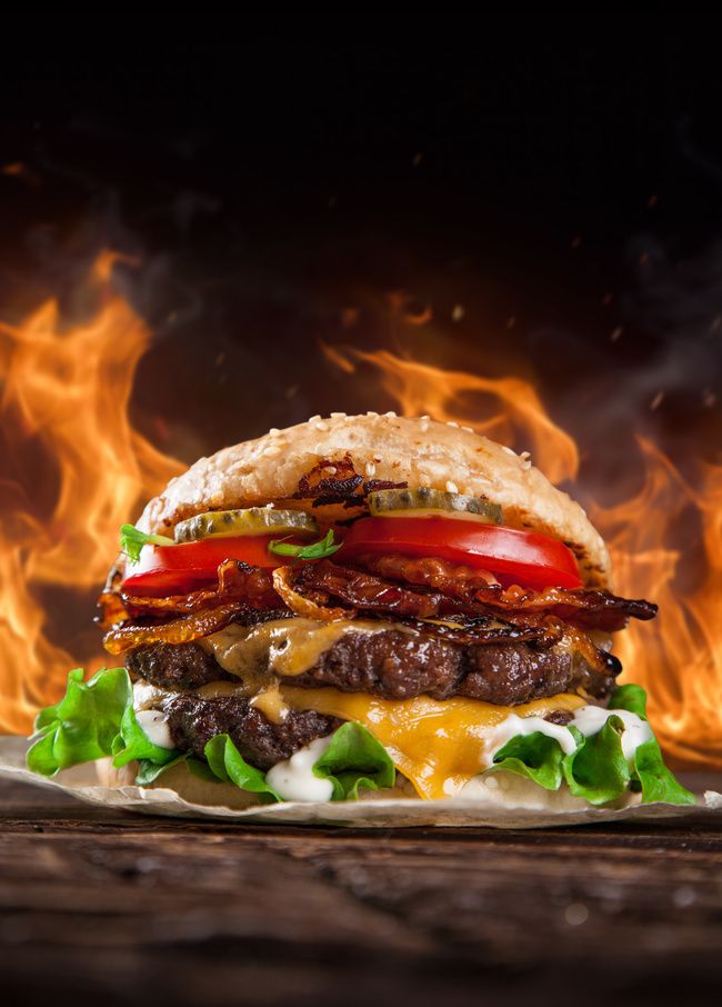 Humongo Burger | restaurant | 1107 Walnut St, Philadelphia, PA 19107, USA | 2155928242 OR +1 215-592-8242