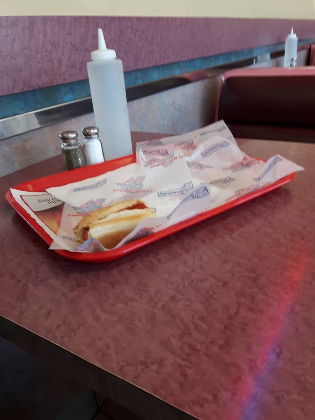 Restaurant La Belle Province | restaurant | 2690 Rue Dessaulles, Saint-Hyacinthe, QC J2S 2V5, Canada | 4502610120 OR +1 450-261-0120