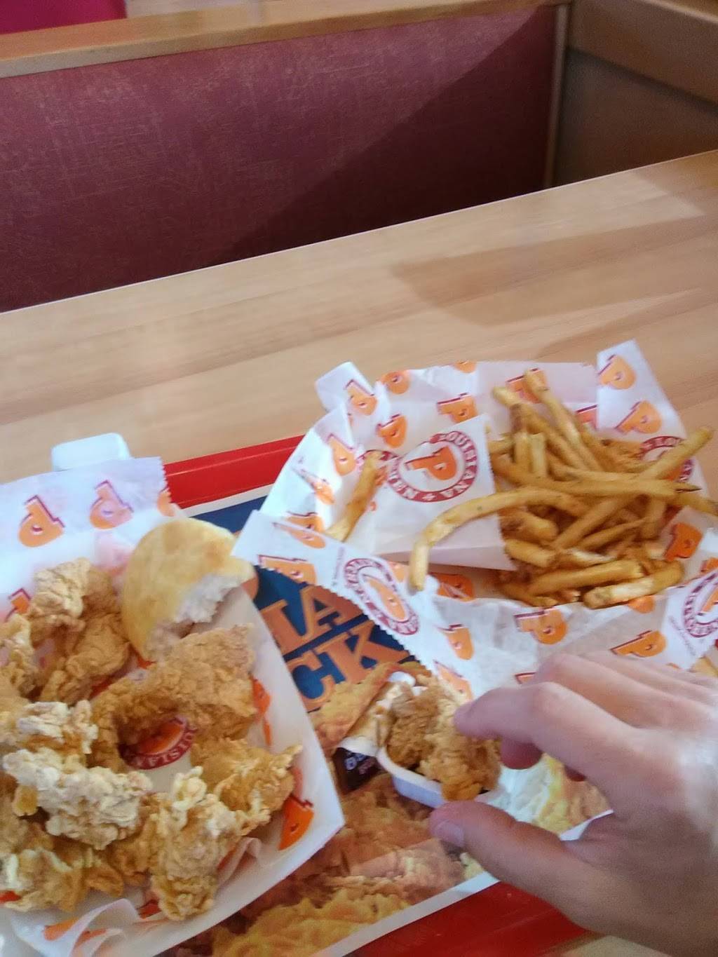 Popeyes Louisiana Kitchen | restaurant | 3109 E Indian School Rd, Phoenix, AZ 85016, USA | 6028403185 OR +1 602-840-3185