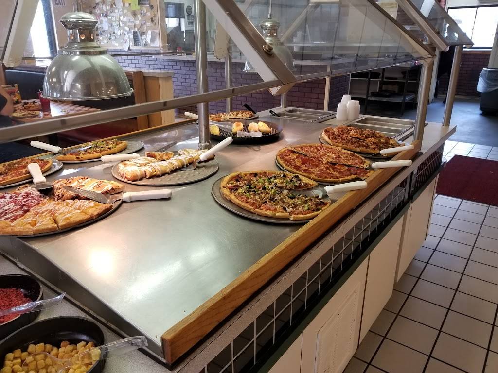 Pizza Inn | restaurant | 624 W Broadway St, Winnsboro, TX 75494, USA | 9033429192 OR +1 903-342-9192