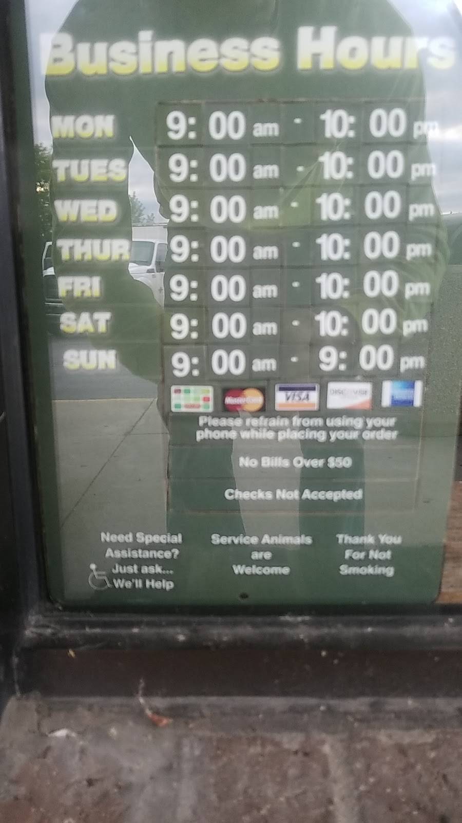 Subway | restaurant | 13425 15 Mile Rd, Sterling Heights, MI 48312, USA | 5862684770 OR +1 586-268-4770