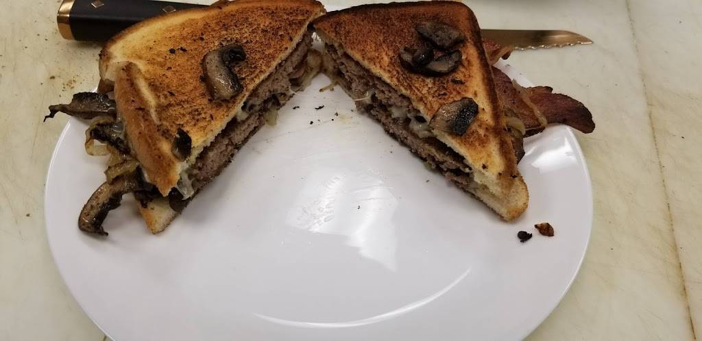 Fly IN Cafe | restaurant | 581 S Airport St, Terre Haute, IN 47803, USA | 8122299992 OR +1 812-229-9992