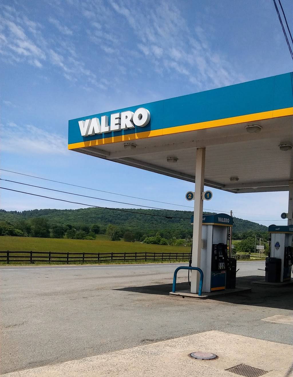 Valero Truck Stop & Discount Cigarettes | meal takeaway | 13232 James Monroe Hwy, Leesburg, VA 20176, USA | 7037795712 OR +1 703-779-5712