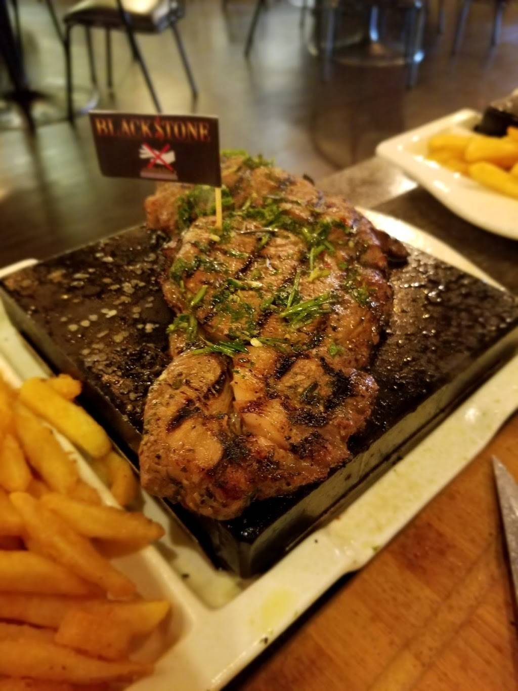 Blackstone Steakhouse and Grill - Mississauga | restaurant | 6415 Erin Mills Pkwy, Mississauga, ON L5N 4H4, Canada | 9054513384 OR +1 905-451-3384