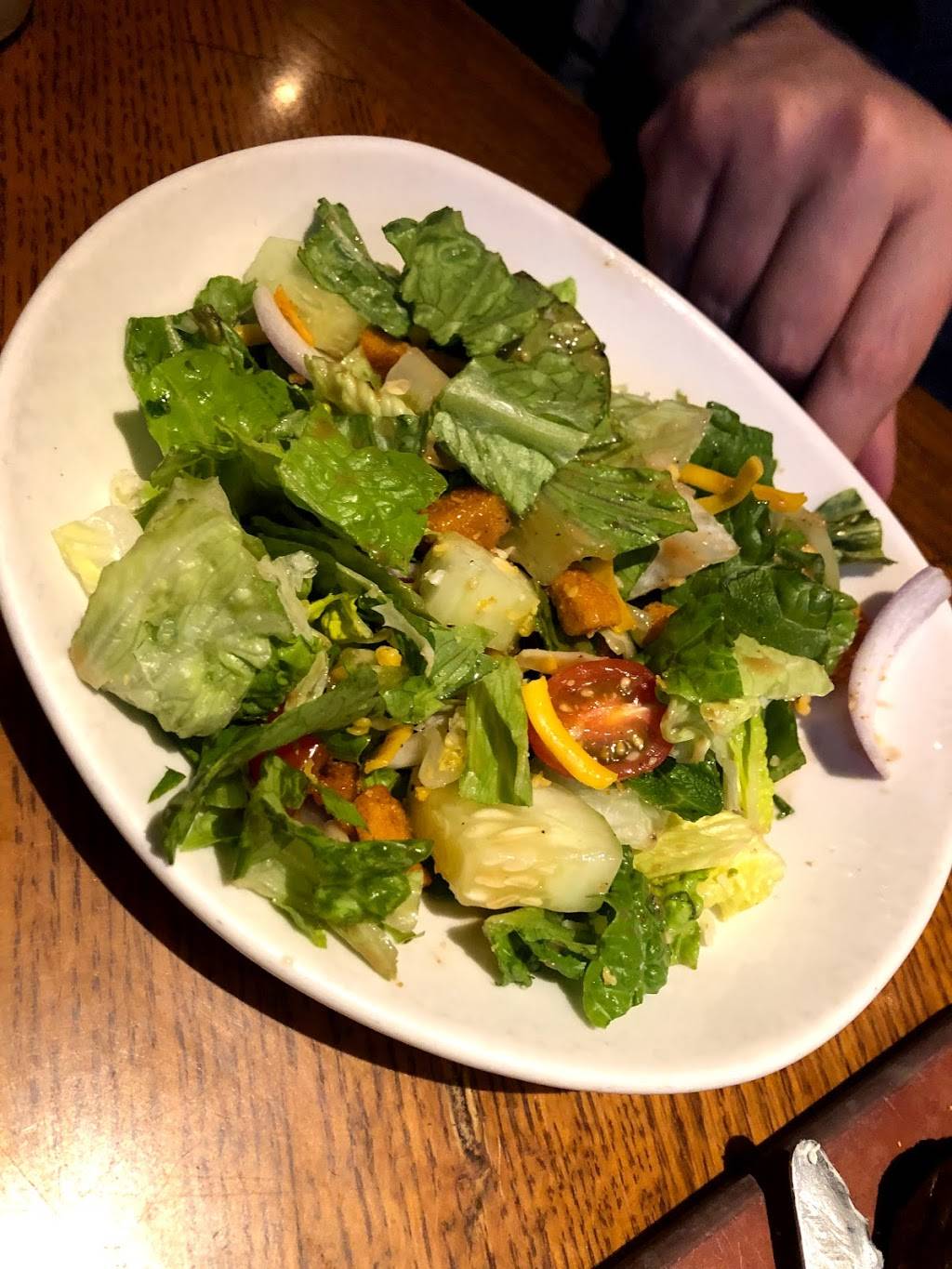 Outback Steakhouse | restaurant | 240 Railway Ln, Hagerstown, MD 21740, USA | 2404206868 OR +1 240-420-6868