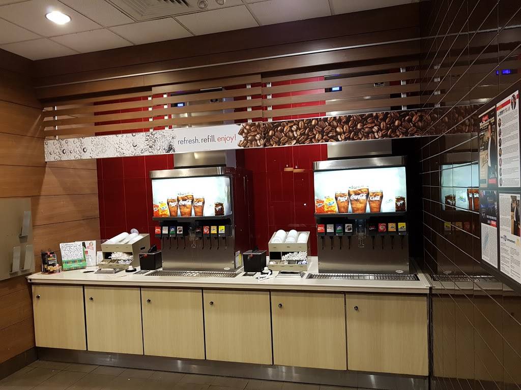 McDonalds | cafe | 6130 Hwy 7, Vaughan, ON L4H 0R2, Canada | 9058565573 OR +1 905-856-5573