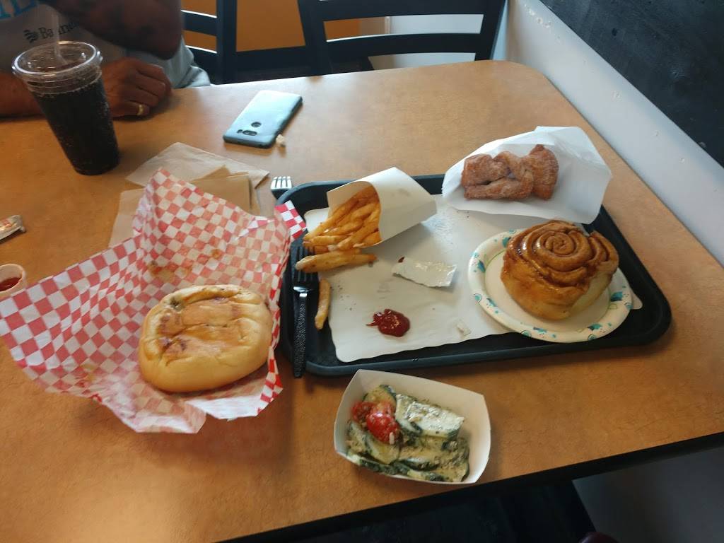 Schwartzs Krautburger Kitchen Greeley | restaurant | 2146 35th Ave, Greeley, CO 80634, USA | 9705156211 OR +1 970-515-6211