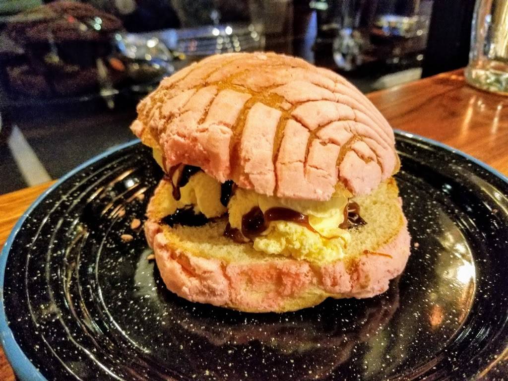 Tamale Co. Mexican Street Food Hourglass | restaurant | 2411 Curry Ford Rd ste b, Orlando, FL 32806, USA | 4072036505 OR +1 407-203-6505