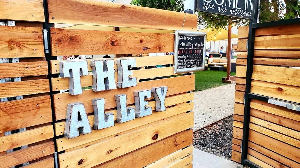 The Alley | restaurant | 3443 Laguna Blvd #150, Elk Grove, CA 95758, USA | 9162262695 OR +1 916-226-2695