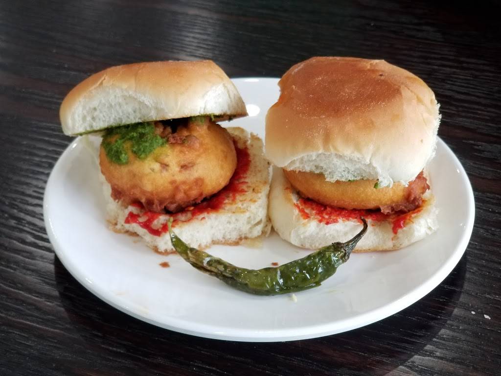 Balaji Pure Veg. Pure Fun | restaurant | 7209 N Canton Center Rd, Canton, MI 48187, USA | 7349274111 OR +1 734-927-4111