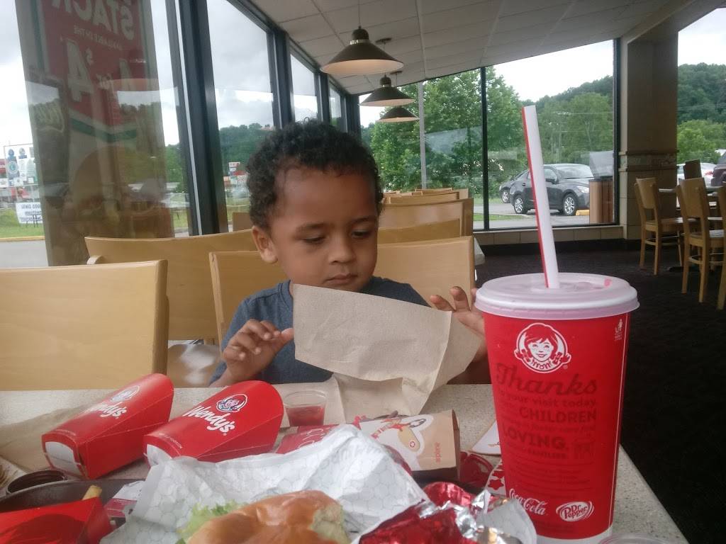 Wendys | restaurant | 673 Us Highway 33 East, Weston, WV 26452, USA | 3042694187 OR +1 304-269-4187