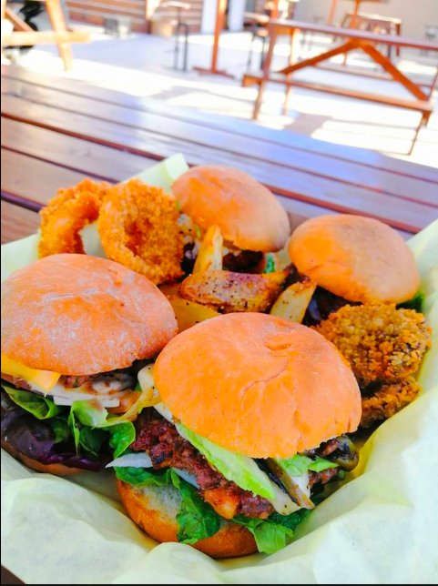 ArteSanos Burgers | restaurant | Misión Santo Tomas 21, Kino, 22223 Tijuana, B.C., Mexico | 016645173934 OR +52 664 517 3934