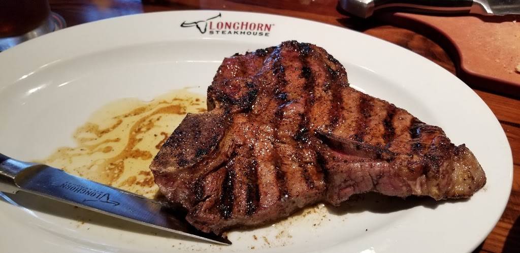 LongHorn Steakhouse | meal takeaway | 12901 S Orange Blossom Trail, Orlando, FL 32837, USA | 4078545400 OR +1 407-854-5400